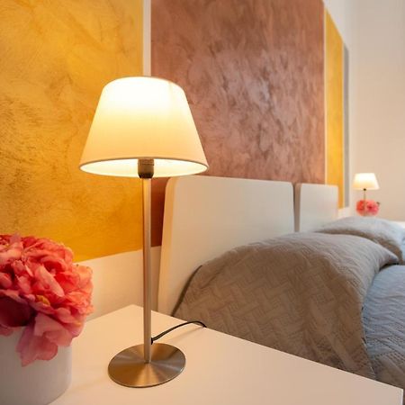 Casa Giovanna - Centrale Vista Porto Carlo Riva 라팔로 외부 사진